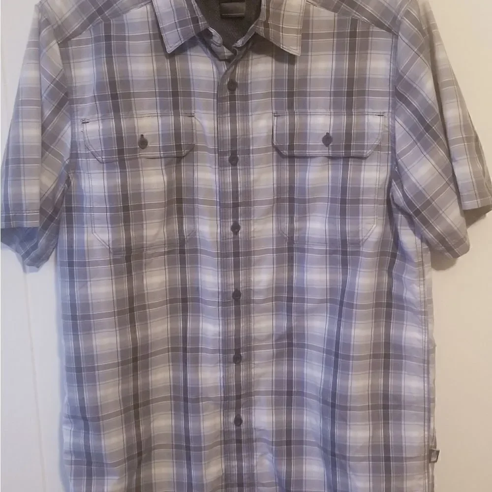 The North Face Men’s button front shirt Size S‎